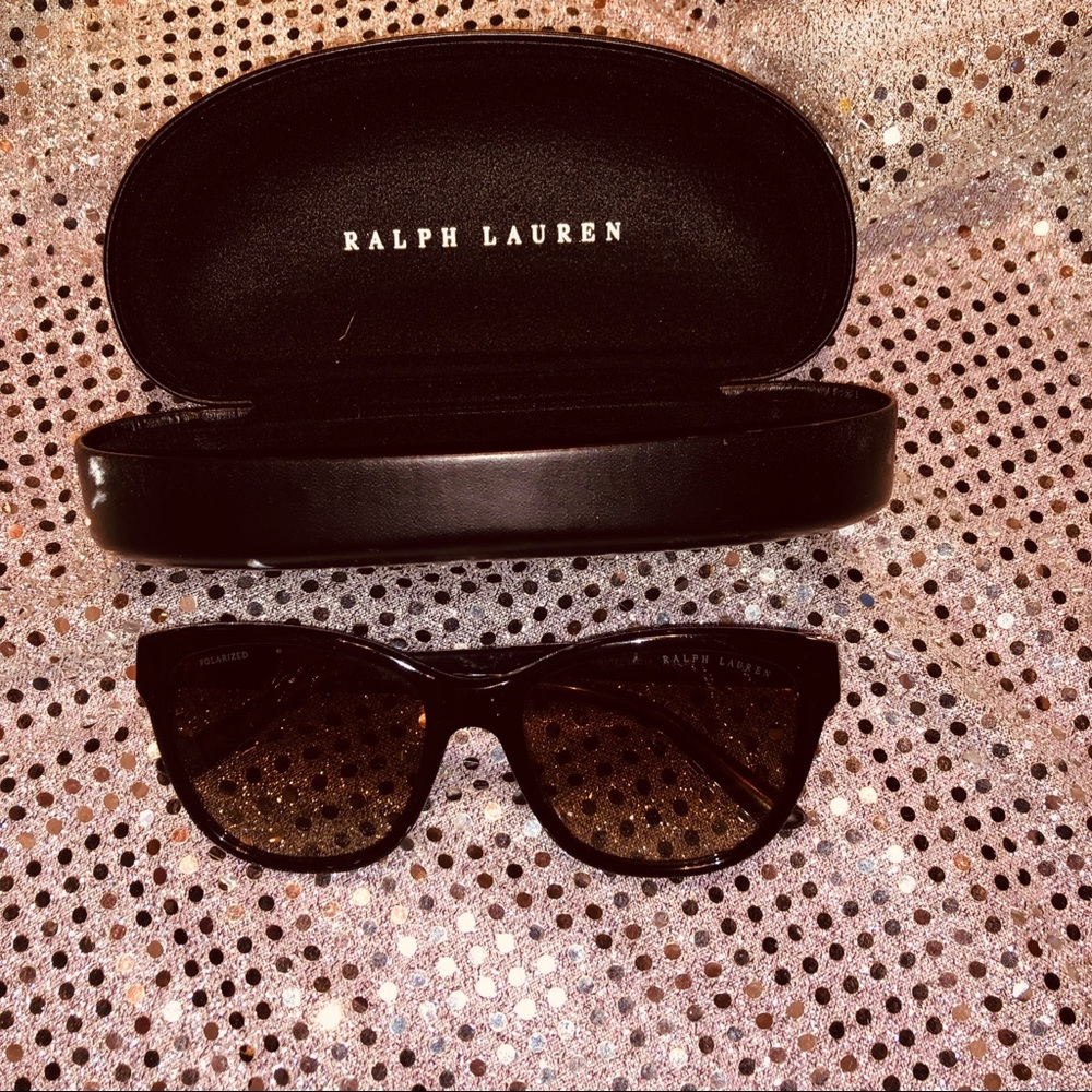 RALPH LAUREN SUNGLASSES W/ CASE 🕶✨